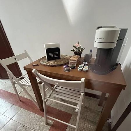 Edoardo'S Historic Apartment روما المظهر الخارجي الصورة